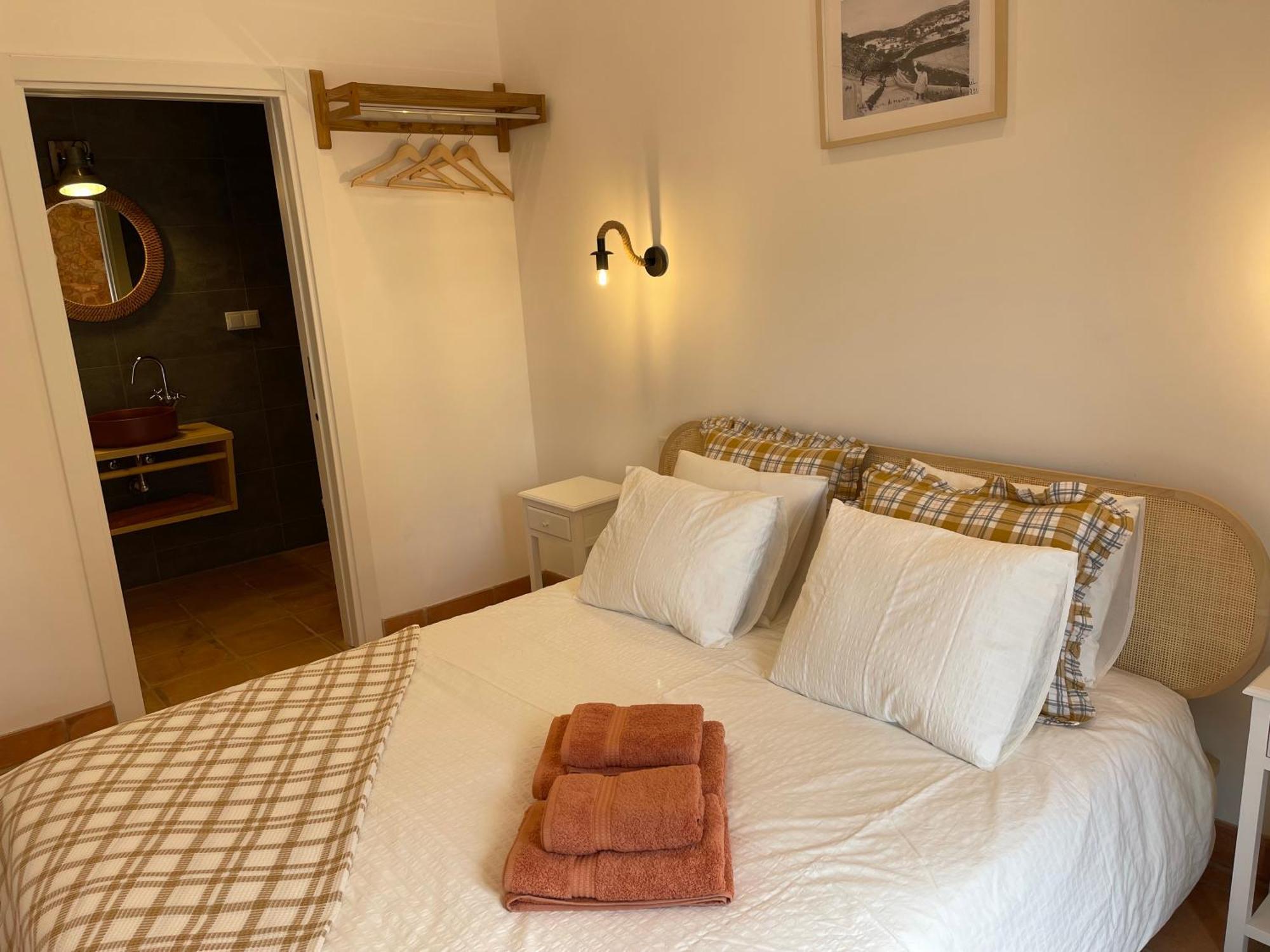 Monte Geracoes - Heated Pool - Typical Algarvian - Close To Quinta Lago, Vale Lobo And Vilamoura *