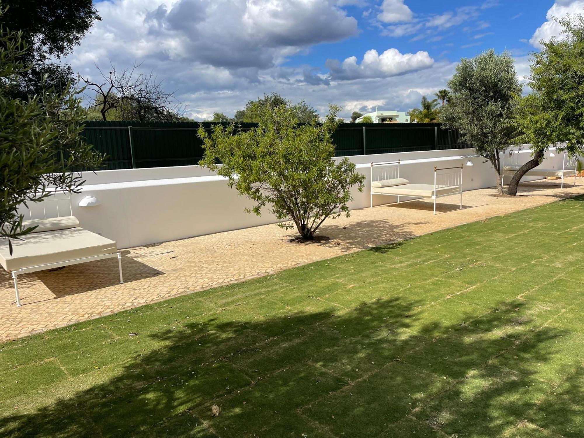 Apartment Monte Geracoes - Heated Pool - Typical Algarvian - Close To Quinta Lago, Vale Lobo And Vilamoura *